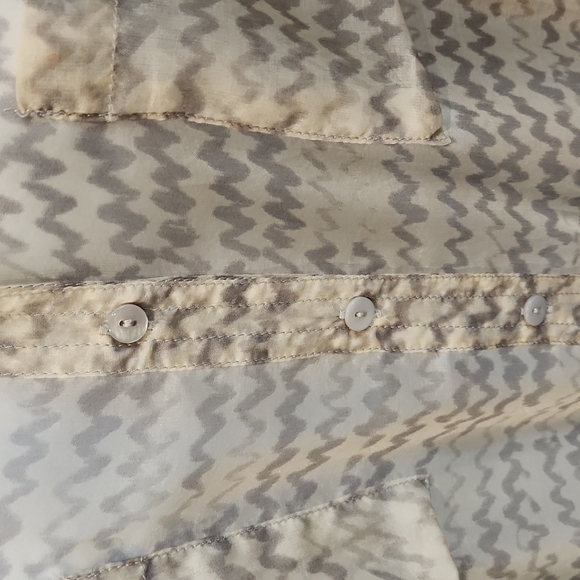 johnny Was Biya 100% Silk Sheer Button Up Oversized Top NWOT - Picture 4 of 6